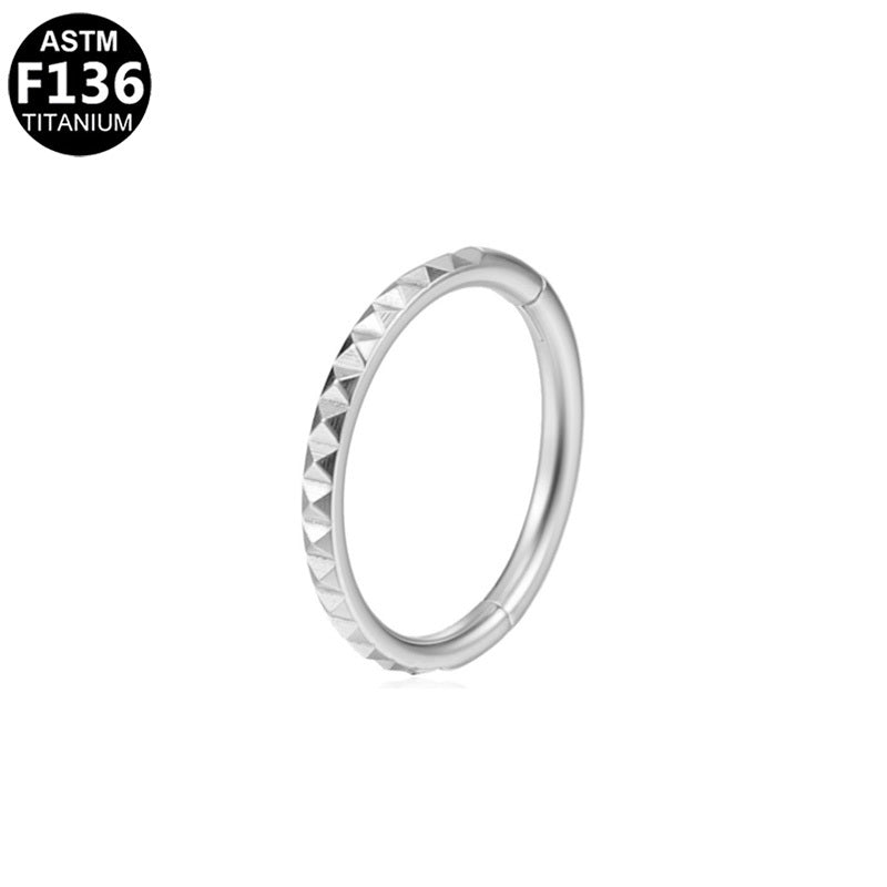 ASTM F136 Titanium 18G Pyramid Stud Segment Clicker Hypoallergenic Piercing Jewelry