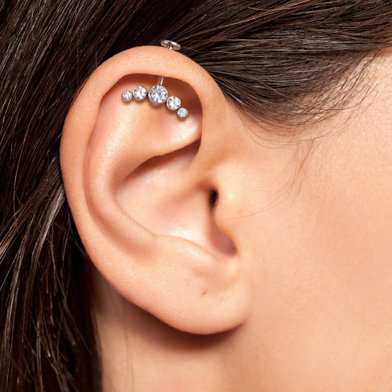 ASTM F136 Titanium 16G 5-Stone Gradient CZ Threadless Labret Hypoallergenic Piercing Jewelry